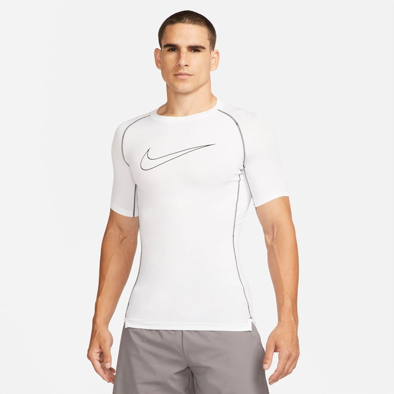 (COMPRE 1  LEVE  2) Camiseta Nike Pro Dri-FIT + Brinde