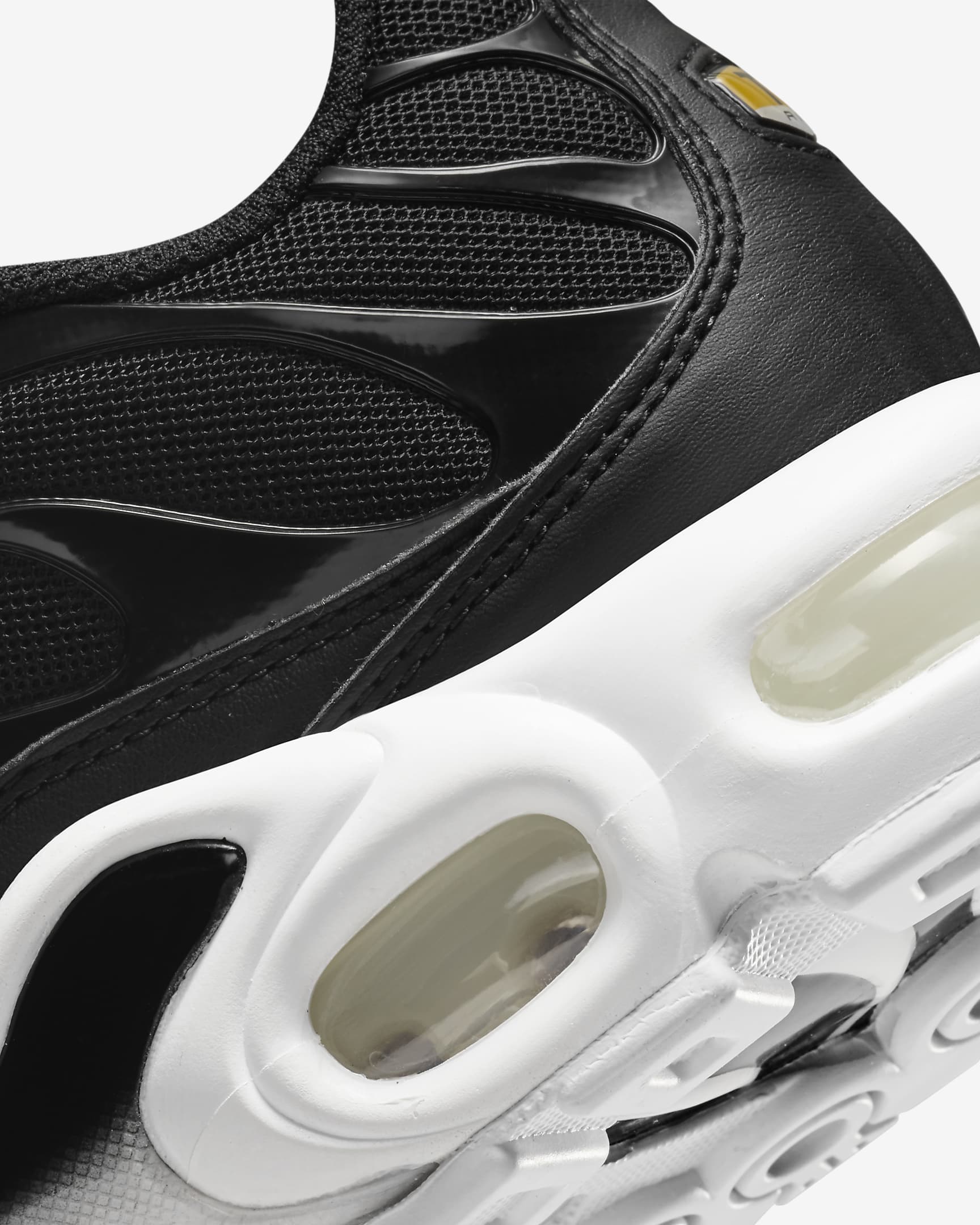 Air Max TN Plus Black and White