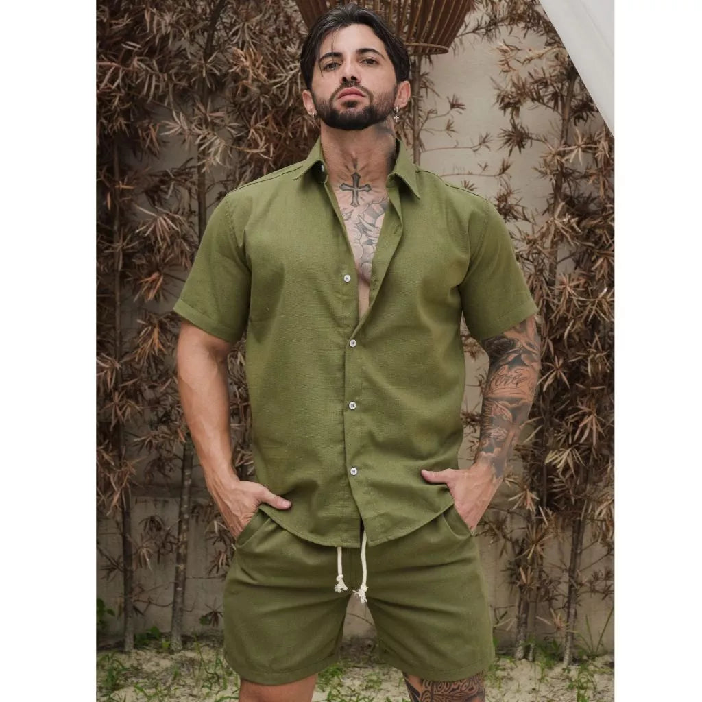 (PROMAÇÃO COMPRE 1 LEVE 2) Conjunto Camisa de Botão e short Masculino Liso em Viscose