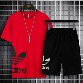 Conjunto Adidas - Artigo de grife